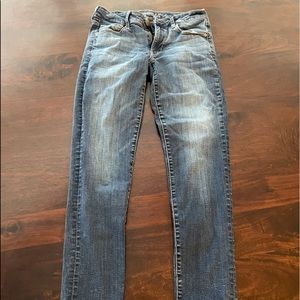 American Eagle L size 6 Skinny High Rise jeans